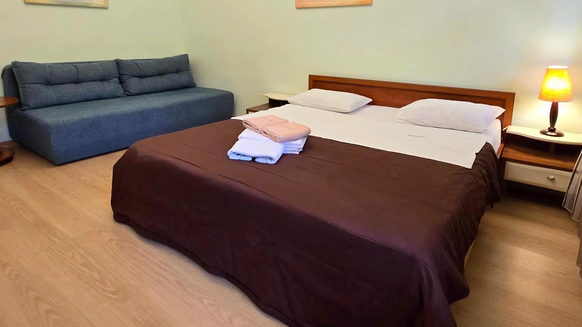 Home Hotel Apartments On Mykhailivska Square - Kiev 0*, Киев Украина