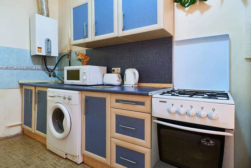 Home Hotel Apartments On Mykhailivska Square - Kiev 0*, Киев