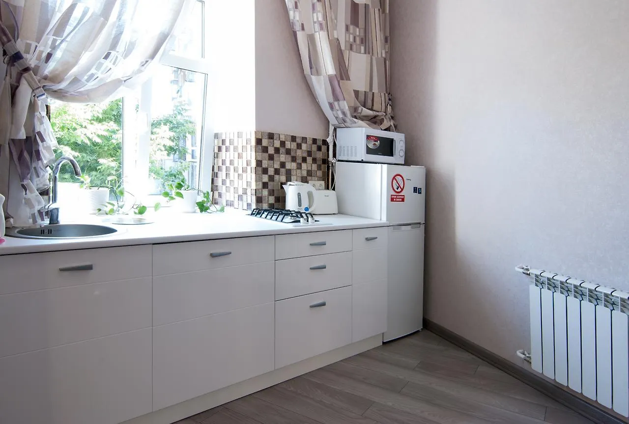 Home Hotel Apartments On Mykhailivska Square - Kiev