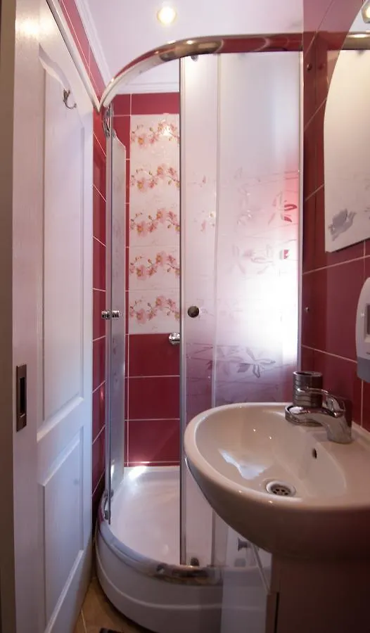 Home Hotel Apartments On Mykhailivska Square - Kiev 0*, Киев Украина