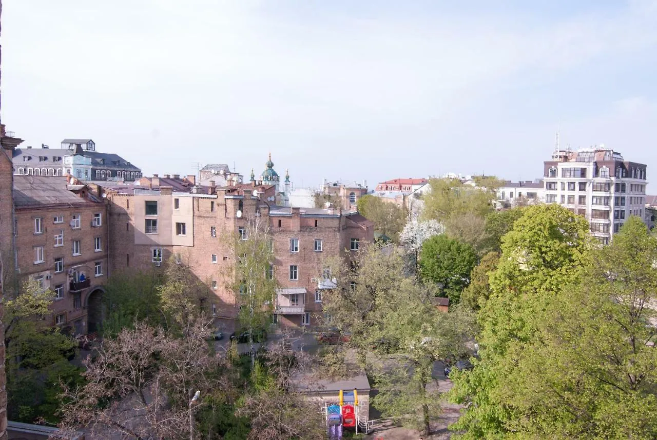 Home Hotel Apartments On Mykhailivska Square - Kiev